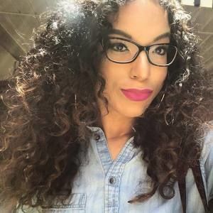 Meet your Posher, Domonique